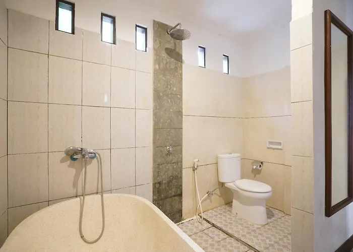 Hotel Oyo 1840 Kubu