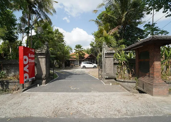Oyo 1840 Kubu Hotel 2*