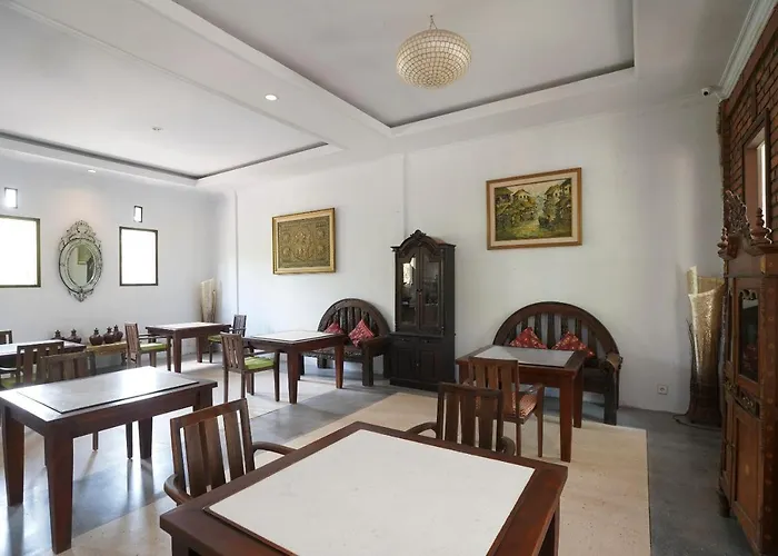 Hotel Oyo 1840 Kubu Ubud